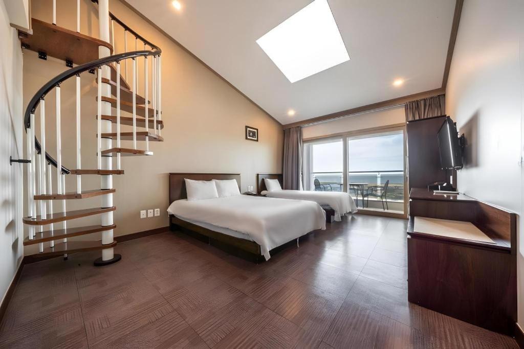 Sea View Hotel Jeju by Eksteriør bilde