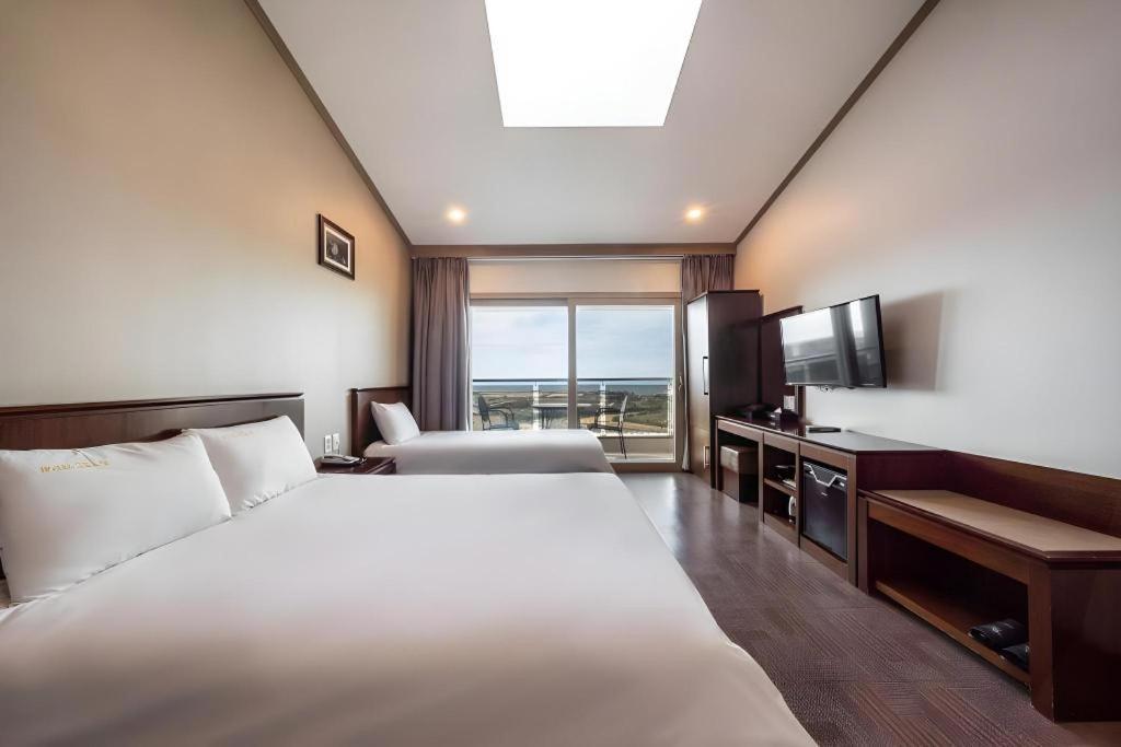 Sea View Hotel Jeju by Eksteriør bilde