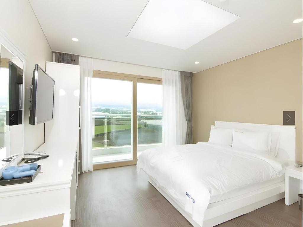 Sea View Hotel Jeju by Eksteriør bilde