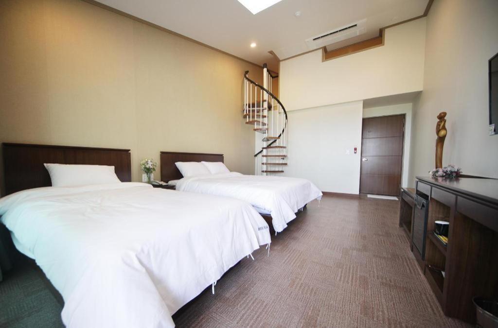 Sea View Hotel Jeju by Eksteriør bilde