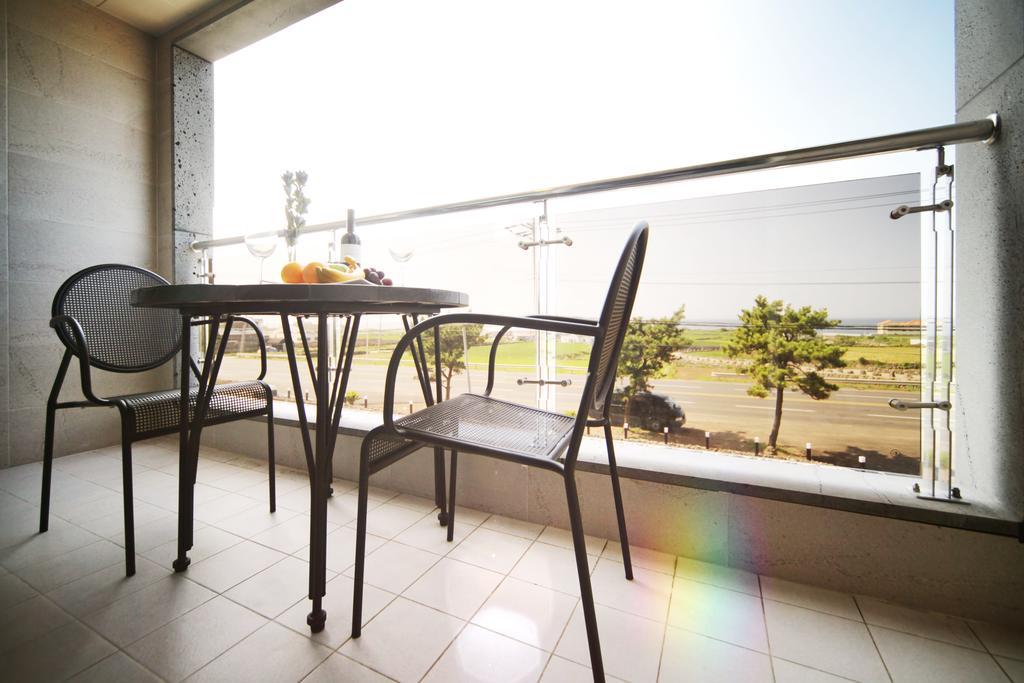 Sea View Hotel Jeju by Rom bilde